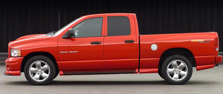 2004 Dodge Ram Hemi Sport